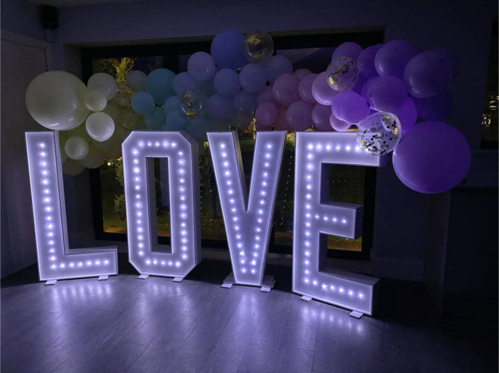 Light up LOVE letters with ballloons
